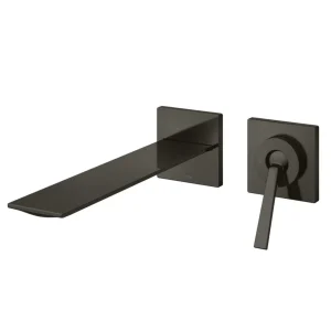 Vòi Lavabo TOTO TLP02310BA#MBL Nóng Lạnh Gắn Tường Màu Đen Mờ